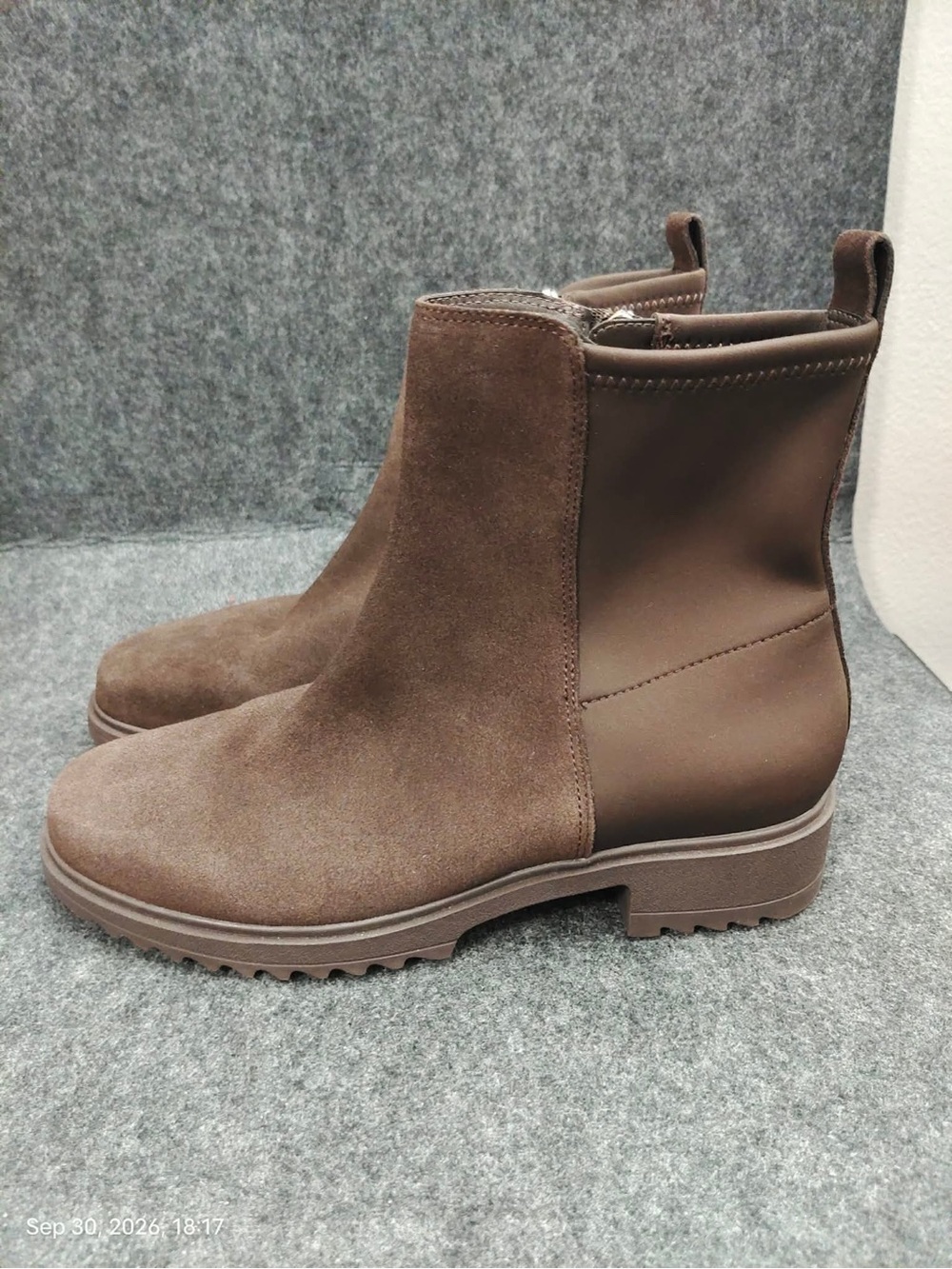 NWOB Blondo Cammie Waterproof Bootie Women’s size 9.5M MRSP $180